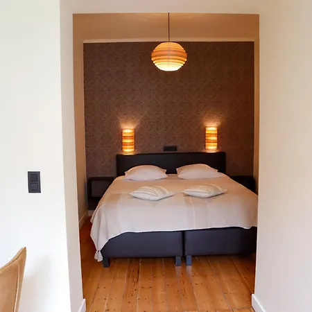 D'o Bed and Breakfast 3*